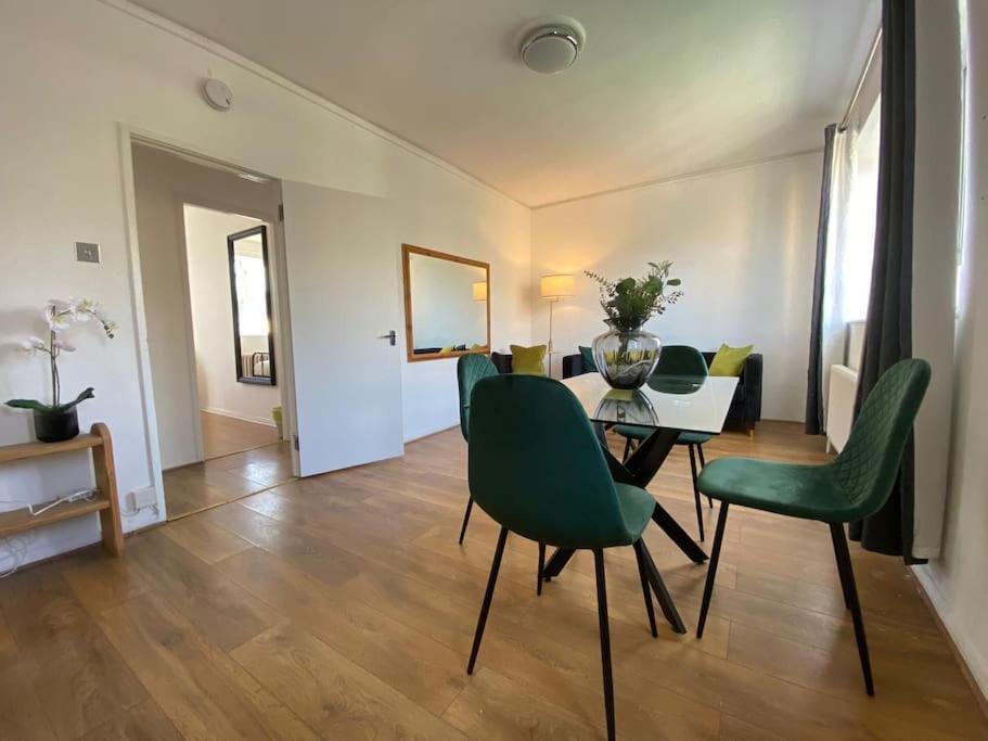 Charming Retreat In Pimlico Apartman London Kültér fotó
