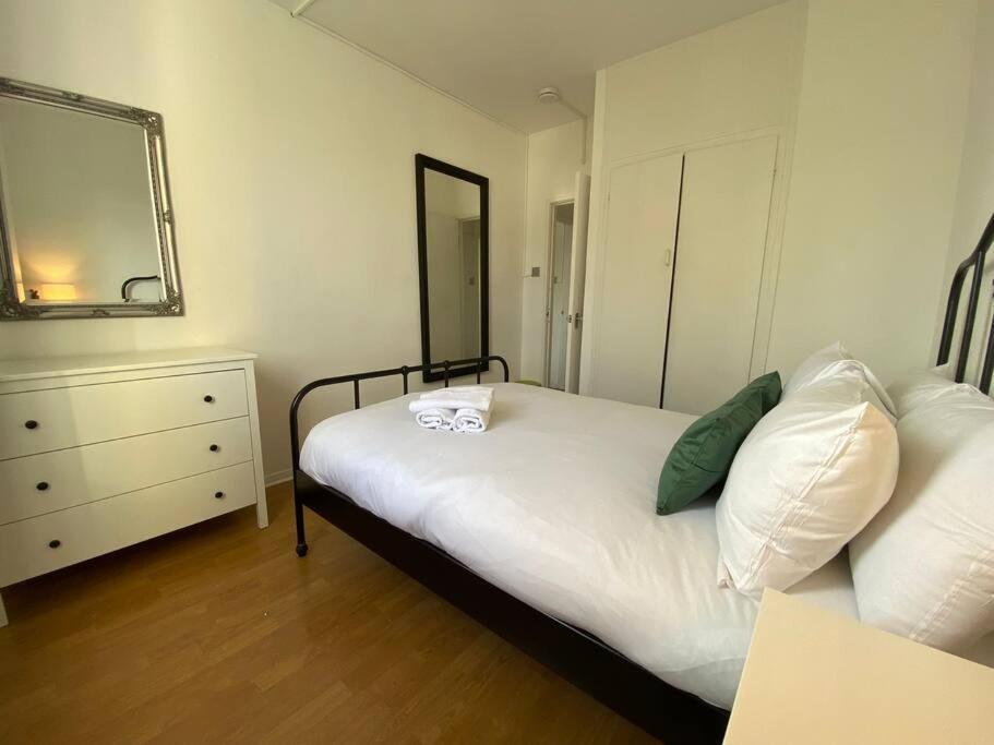 Charming Retreat In Pimlico Apartman London Kültér fotó